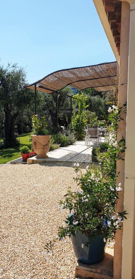 La Bastide Aux Oliviers Ξενοδοχείο Tourrettes-sur-Loup Εξωτερικό φωτογραφία