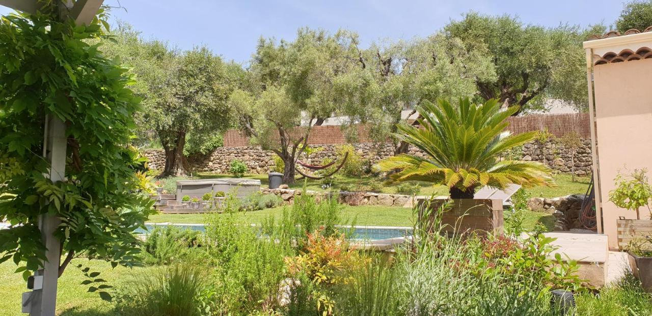 La Bastide Aux Oliviers Ξενοδοχείο Tourrettes-sur-Loup Εξωτερικό φωτογραφία